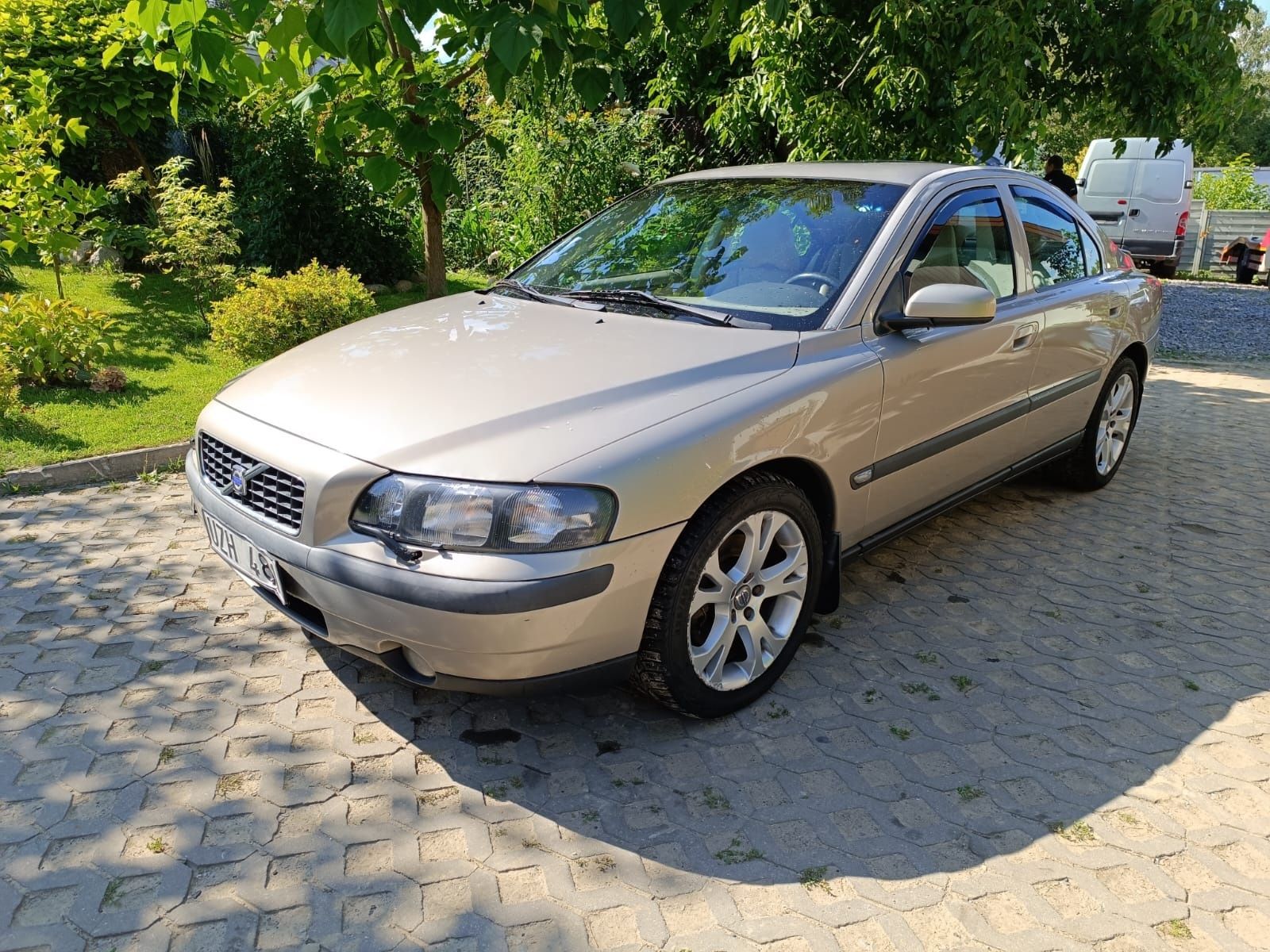 Volvo s60 2,5T orginalny potwierdzony przebieg do poprawek