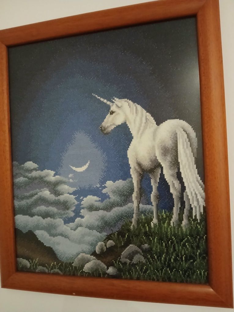 Unicornio em ponto cruz