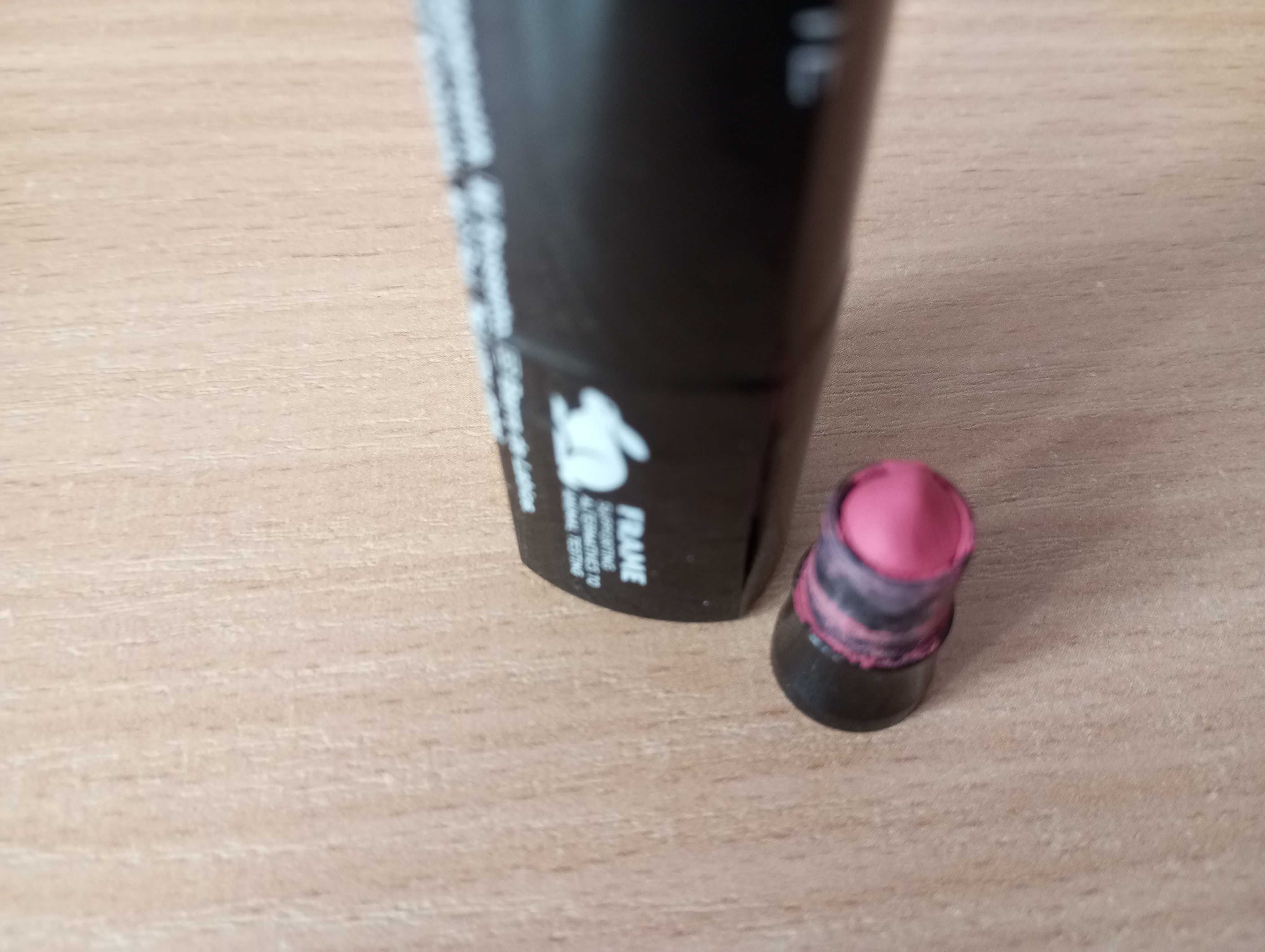Avon Ultramatowa Szminka Pure Pink 3,6g