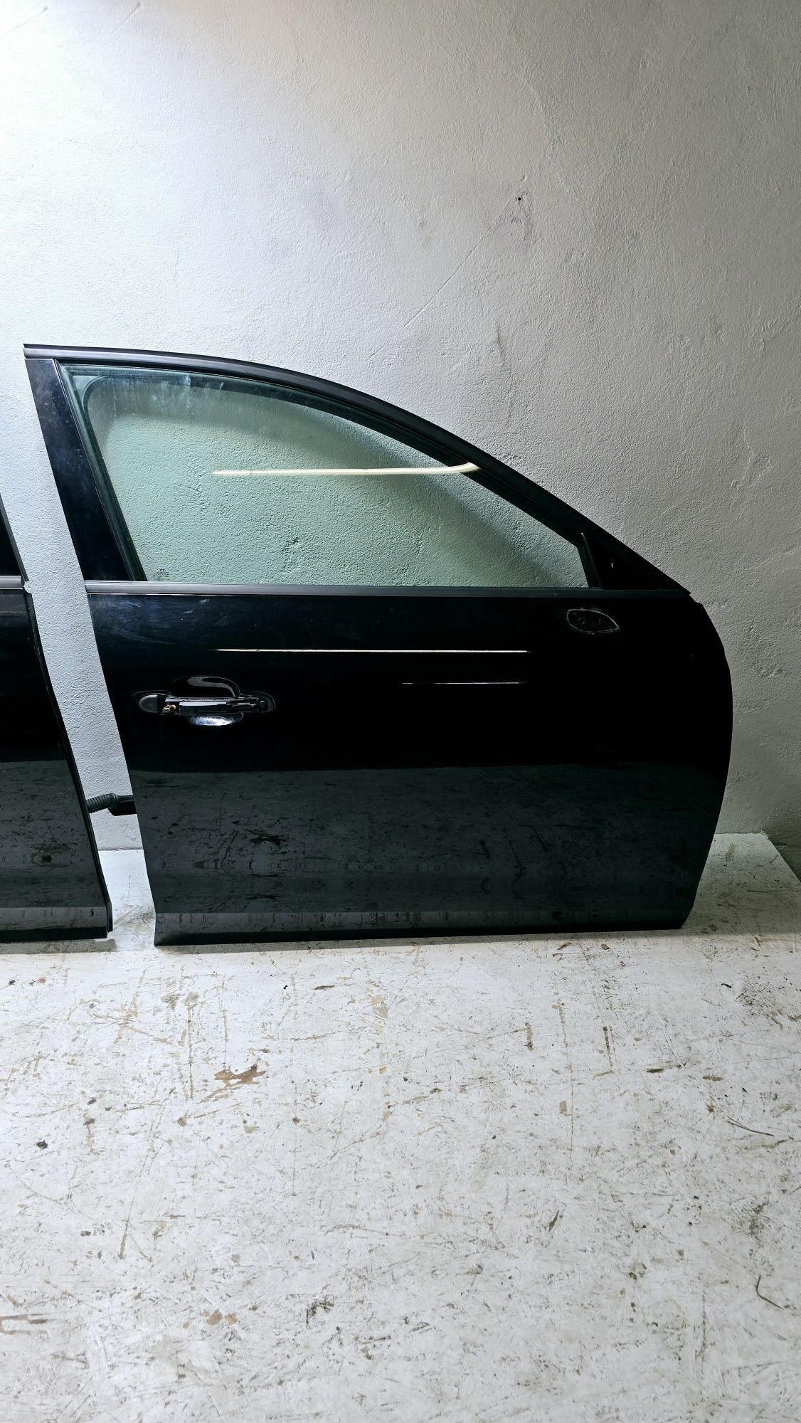 Drzwi prawy przód Audi A4 B9 lift LY9B