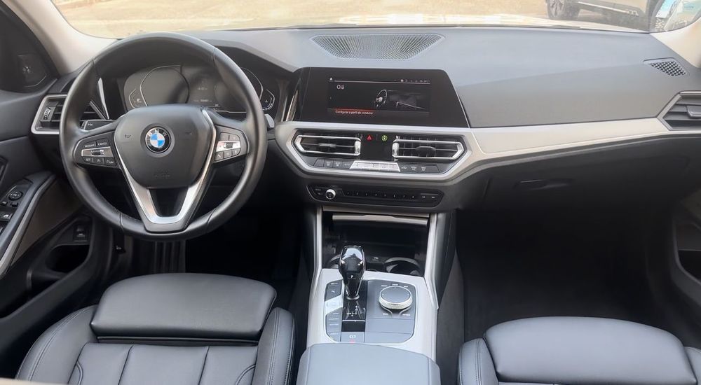 BMW 318D  LOUNGE