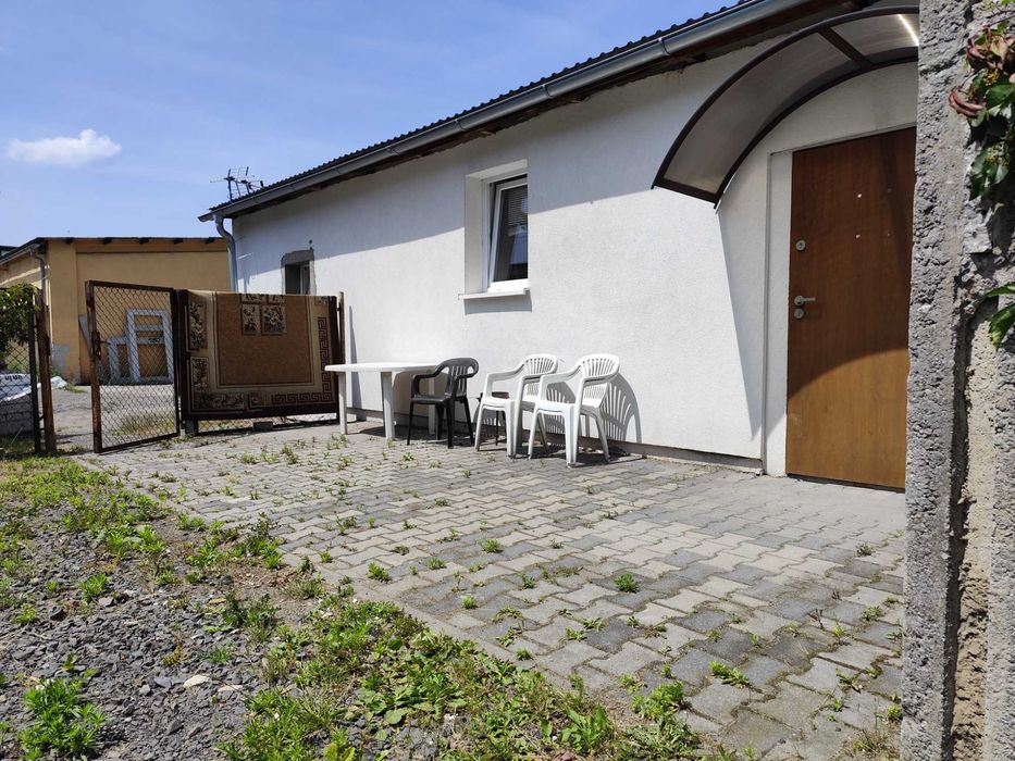 Noclegi dla pracowników (ogródek i parking), kwatery Kędzierzyn-Koźle