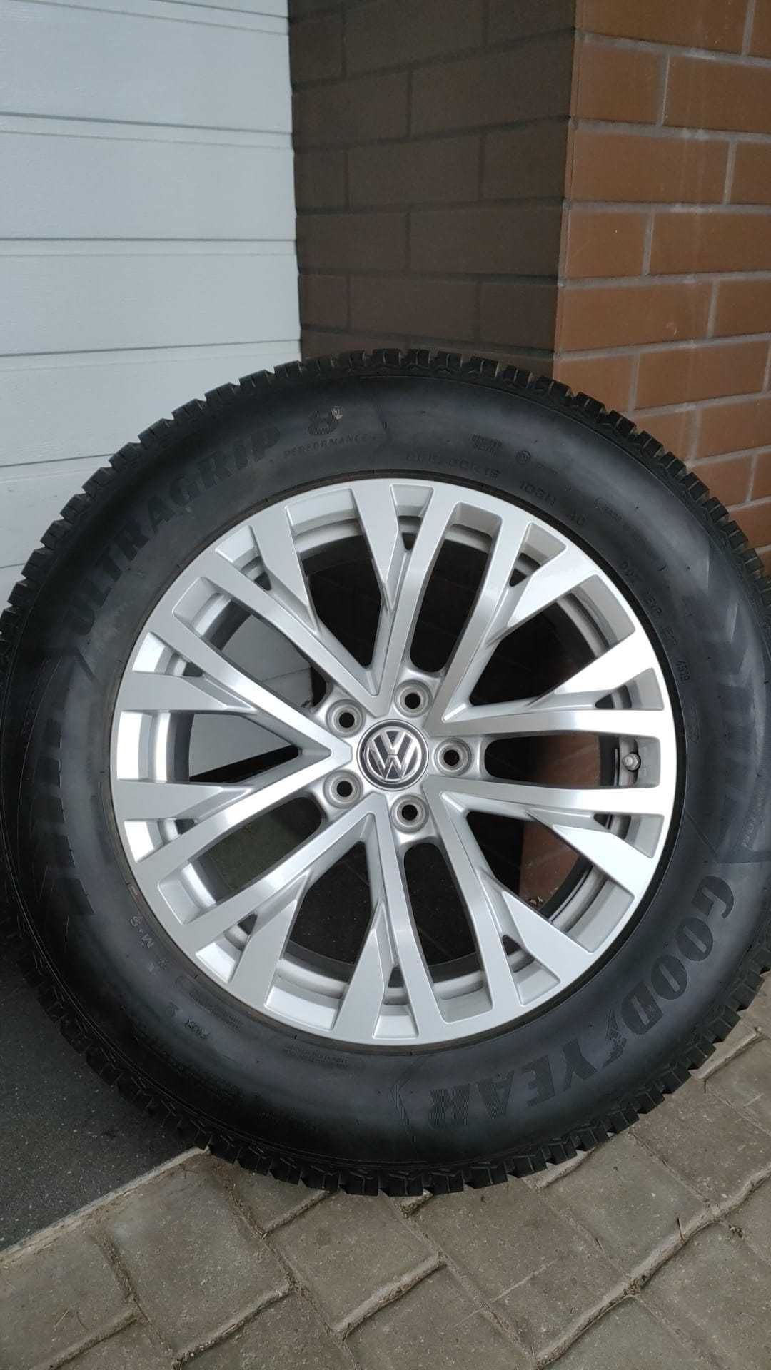 Koła 18' VW Touareg III Audi 5x112 opony zima 255/60/18 TPMS (OL1523)