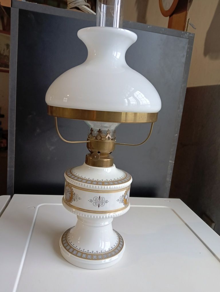 Stara Porcelanowa Lampa Naftowa Wallendorf