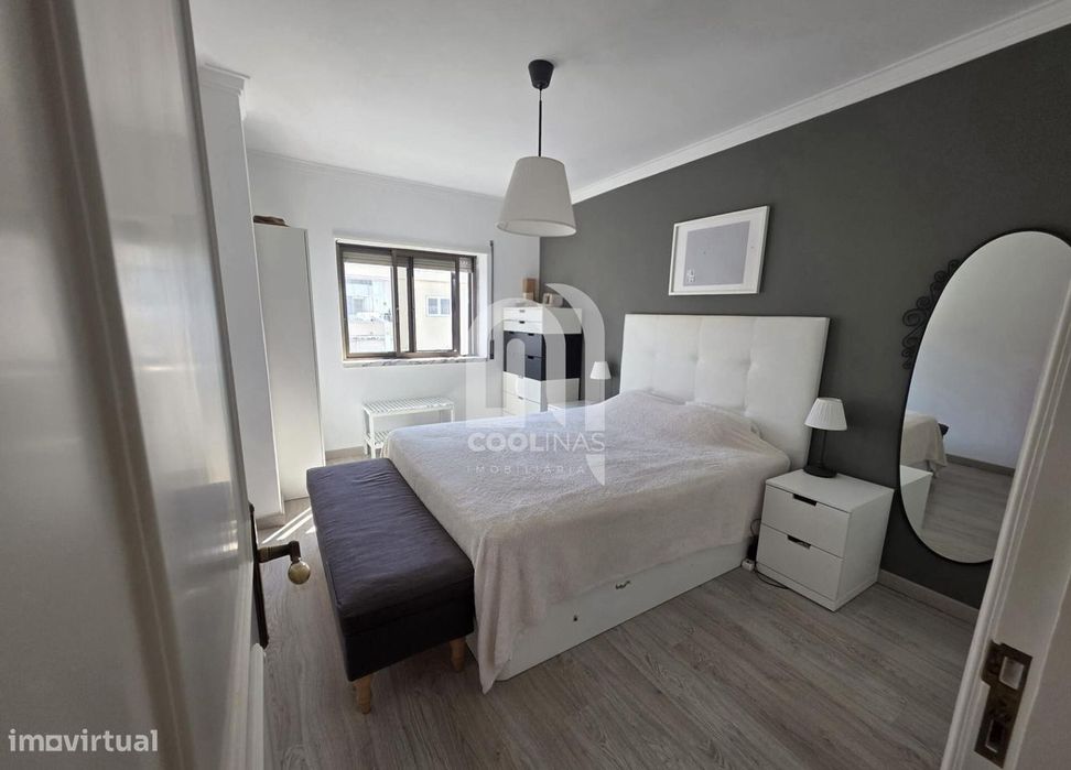 T2 Foros de Amora com varanda