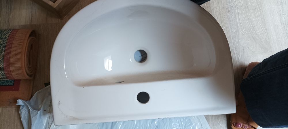 Umywalka Ideal Standard wisząca 50 cm