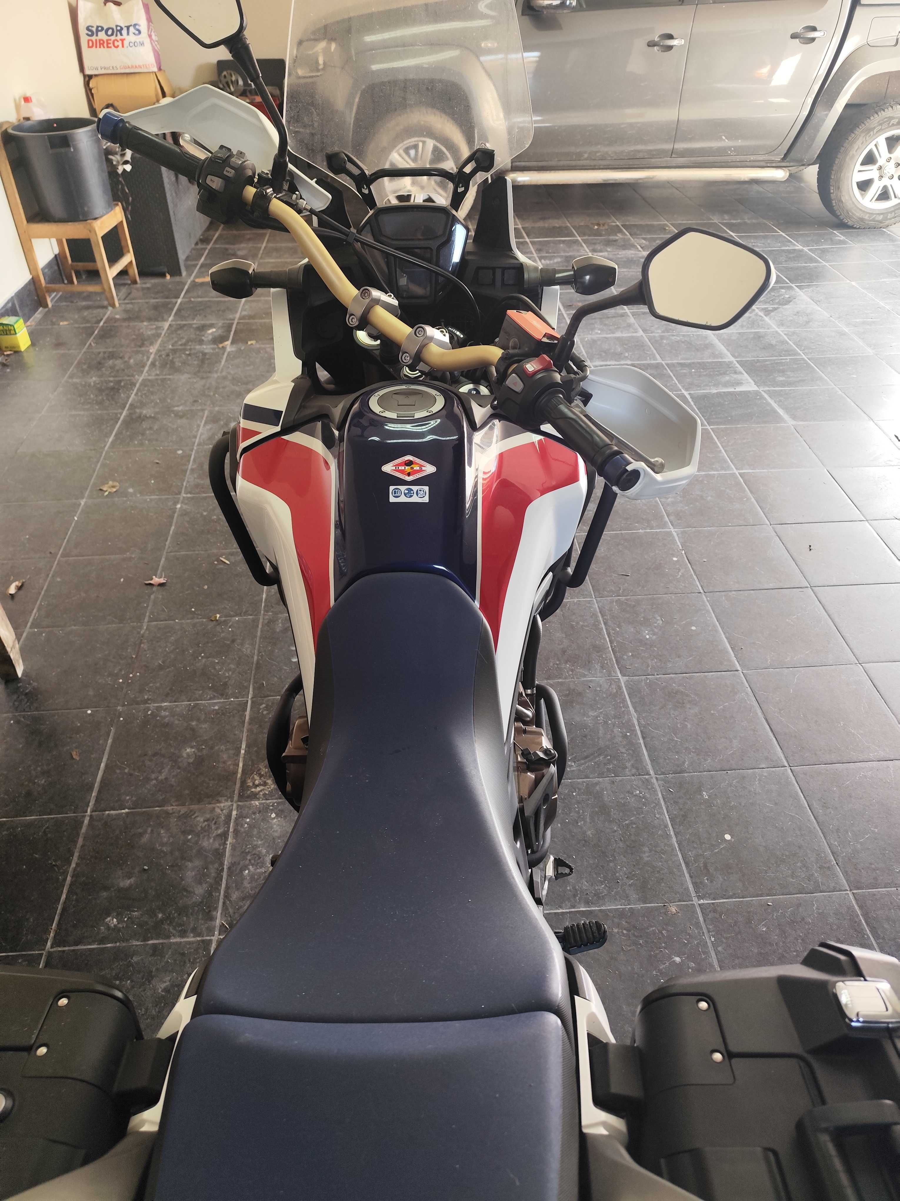 Honda África Twin CRF 1000