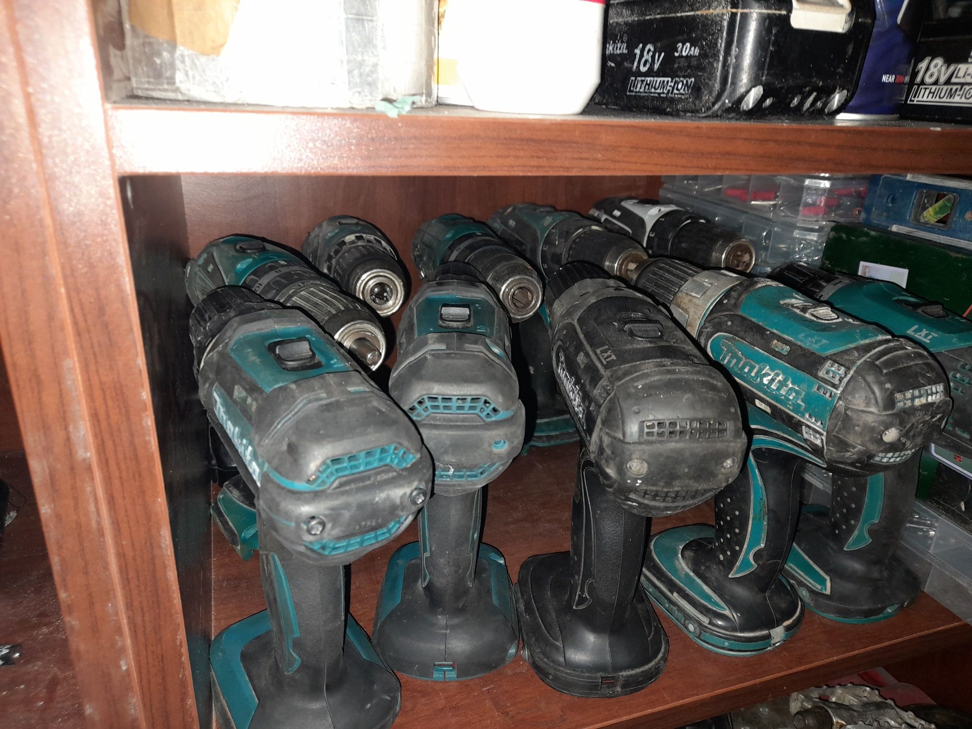Wkrętarka wkrętarki Makita 14.4v  18v