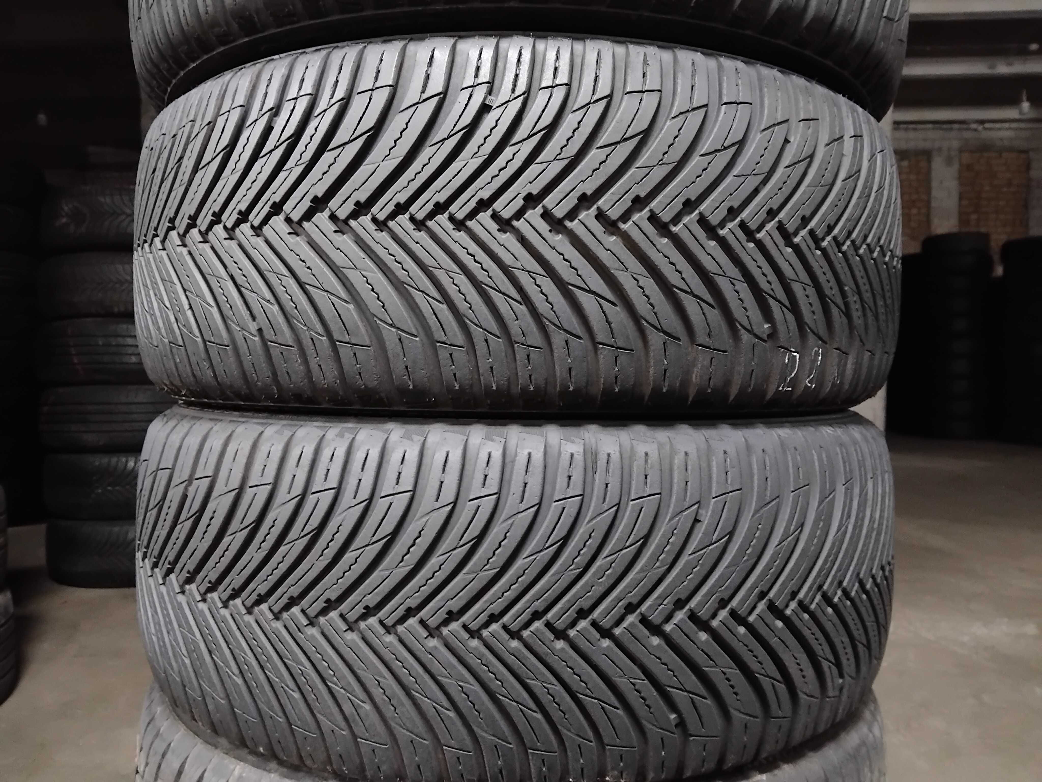 Шини бу 235/45 R19 Maxxis Premitra All Season SUV Комплект