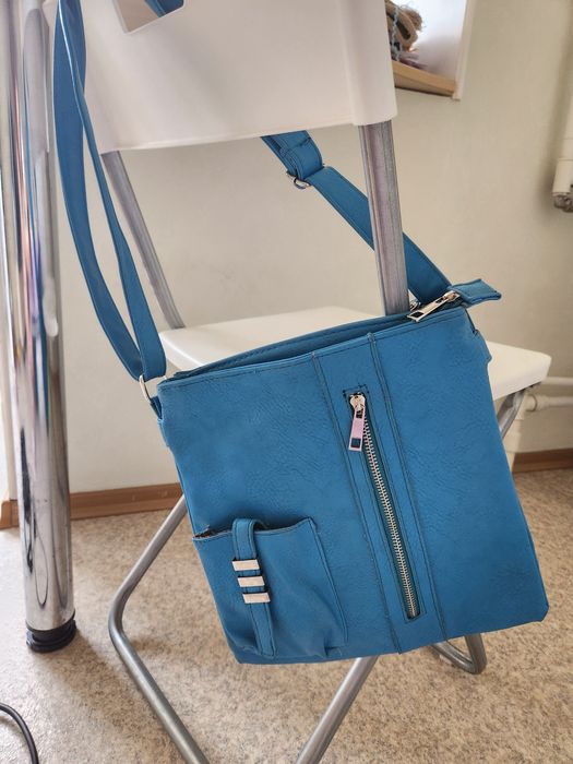 Красива сумка жіноча кольору морської хвилі