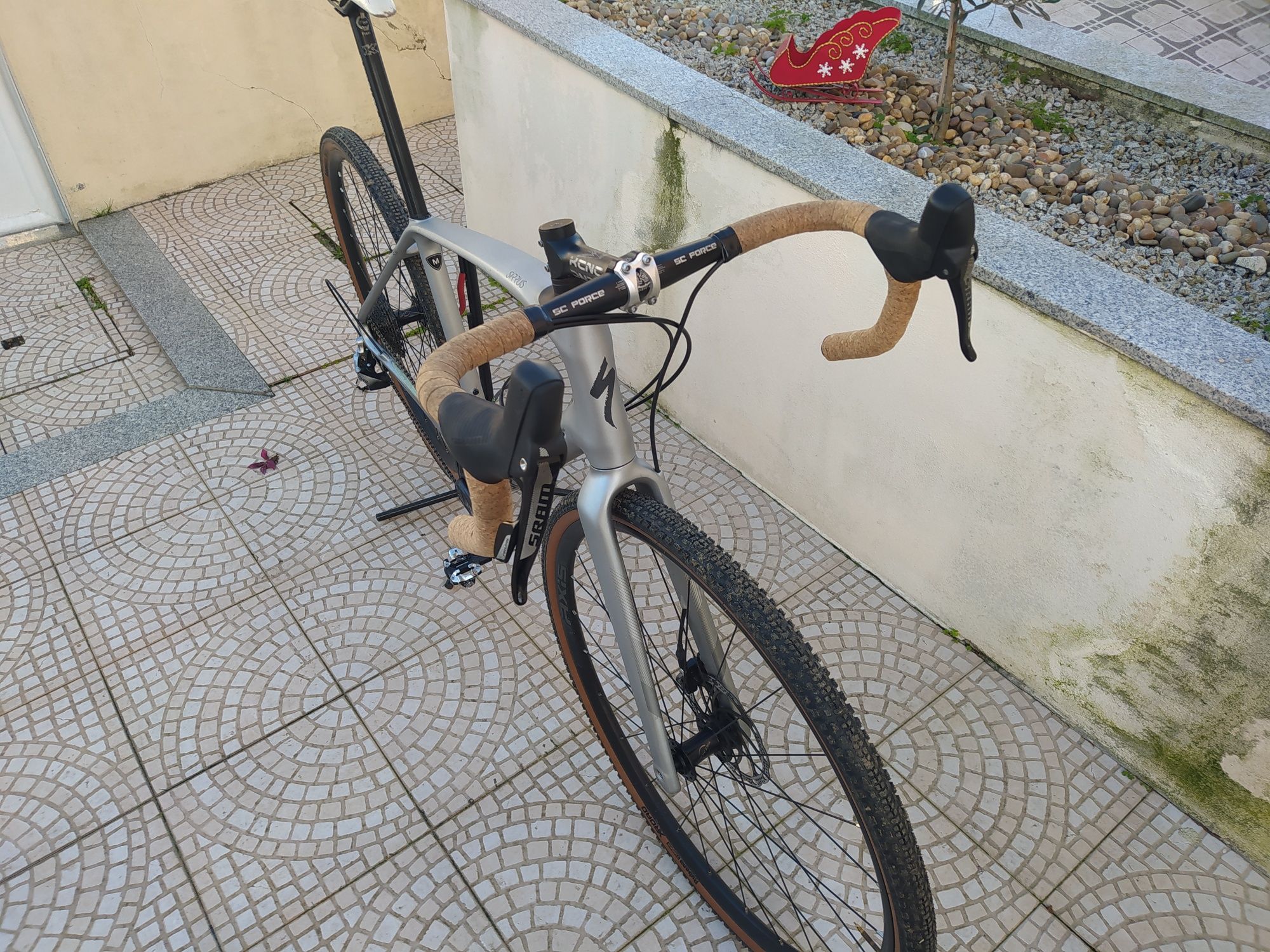 Specialized sirrus carbono sram gravel