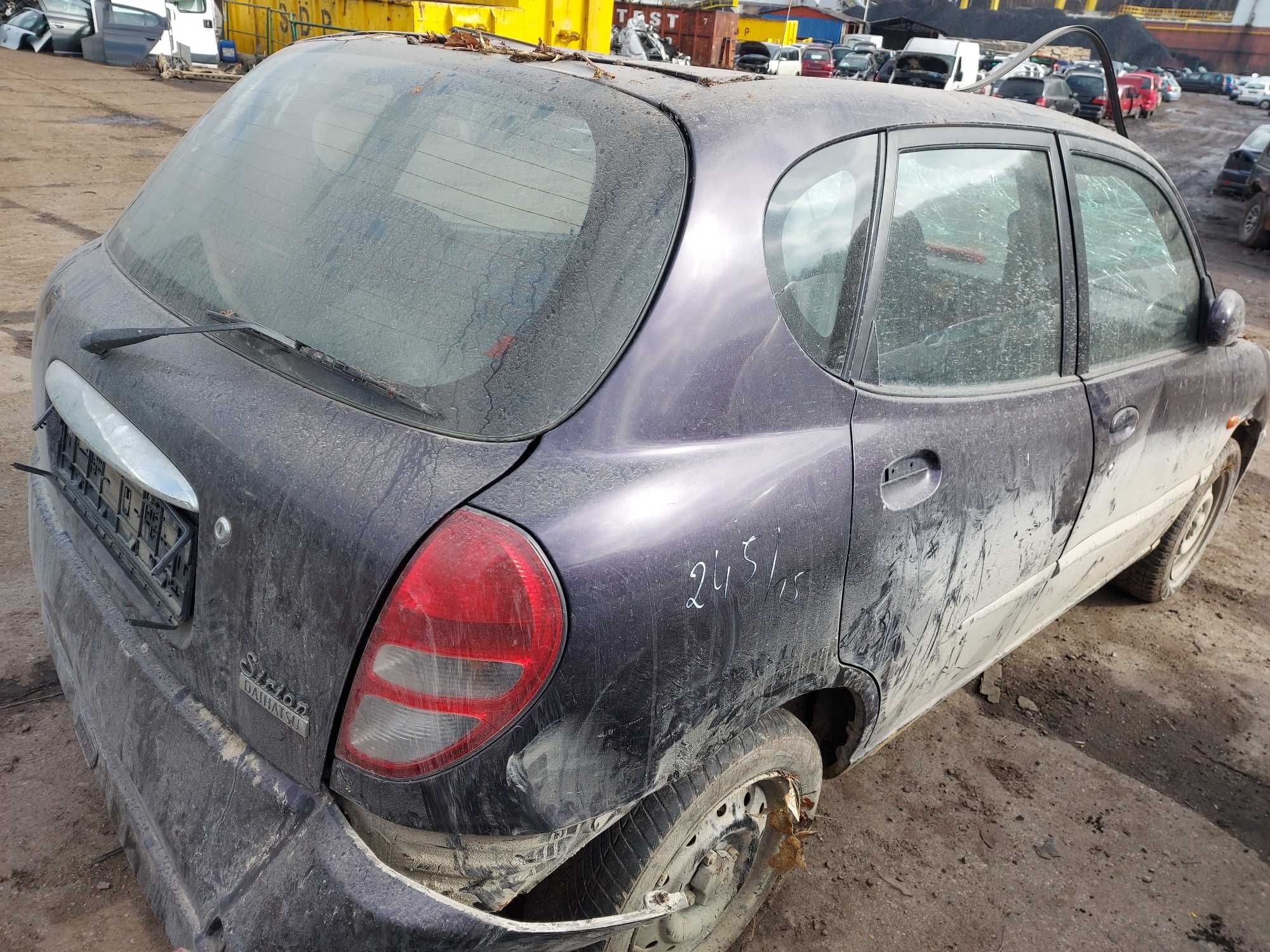 Daihatsu Sirion I Lift wszystkie części FV transport/dostawa