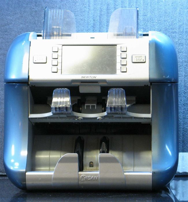 счетчик банкнот Kisan Newton-FS
