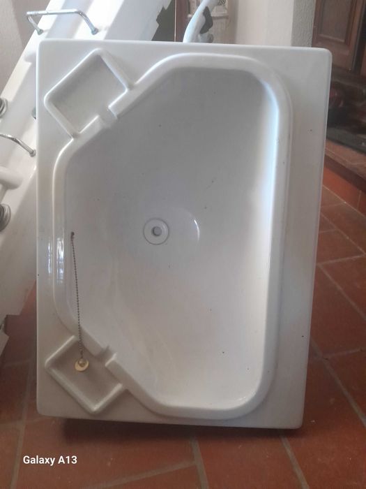 lavatório autocaravana p 46x62