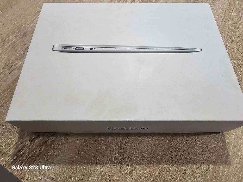 Apple MacBook Air 13