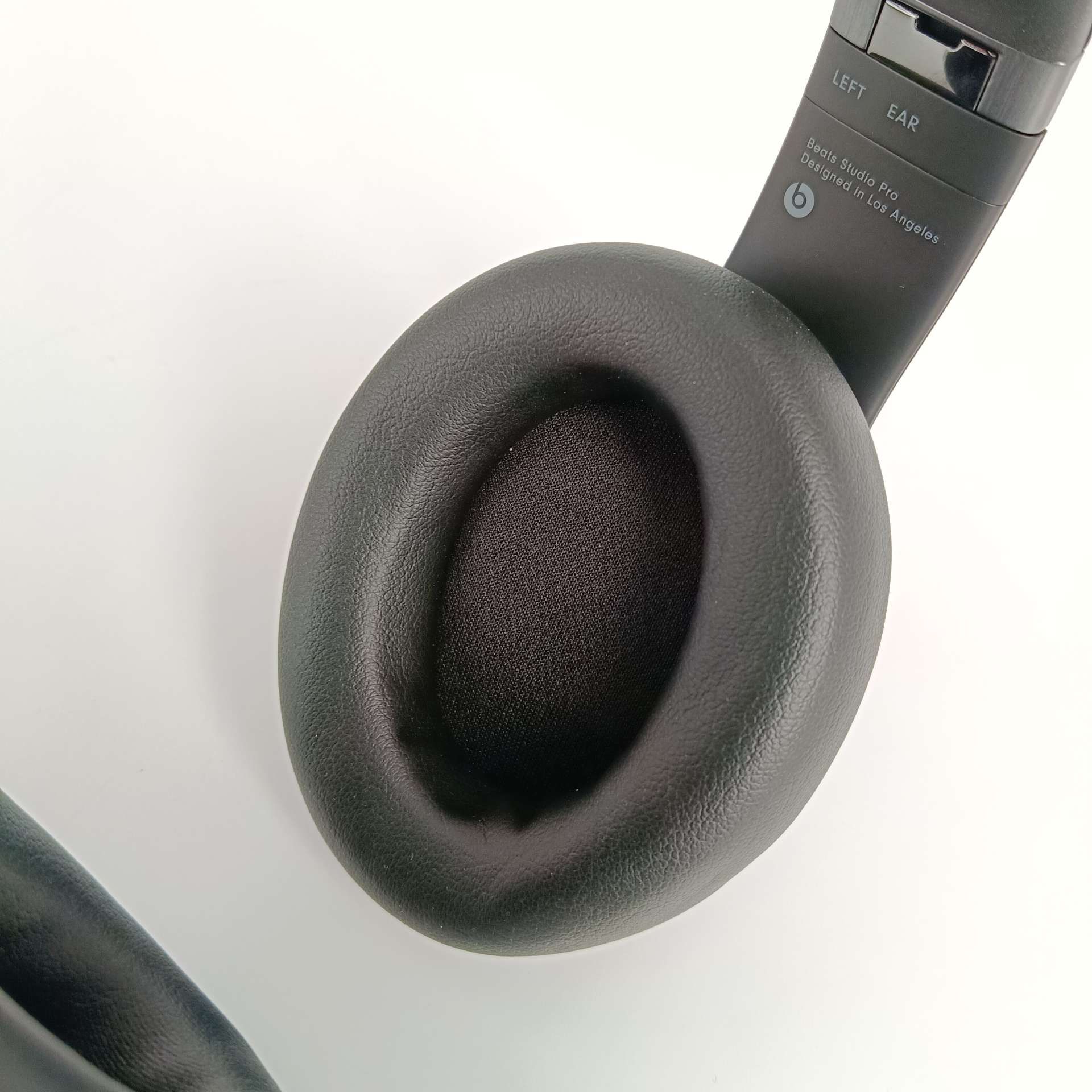 Słuchawki bezprzewodowe wokółuszne Apple Beats Studio Pro
