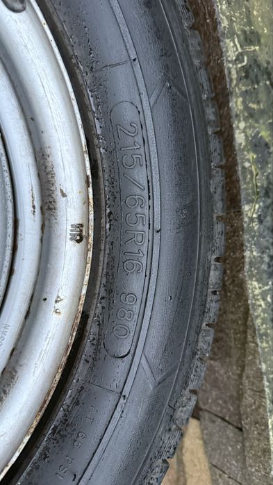 Диски з шинами з нісан кашкай 215/65/16 зима