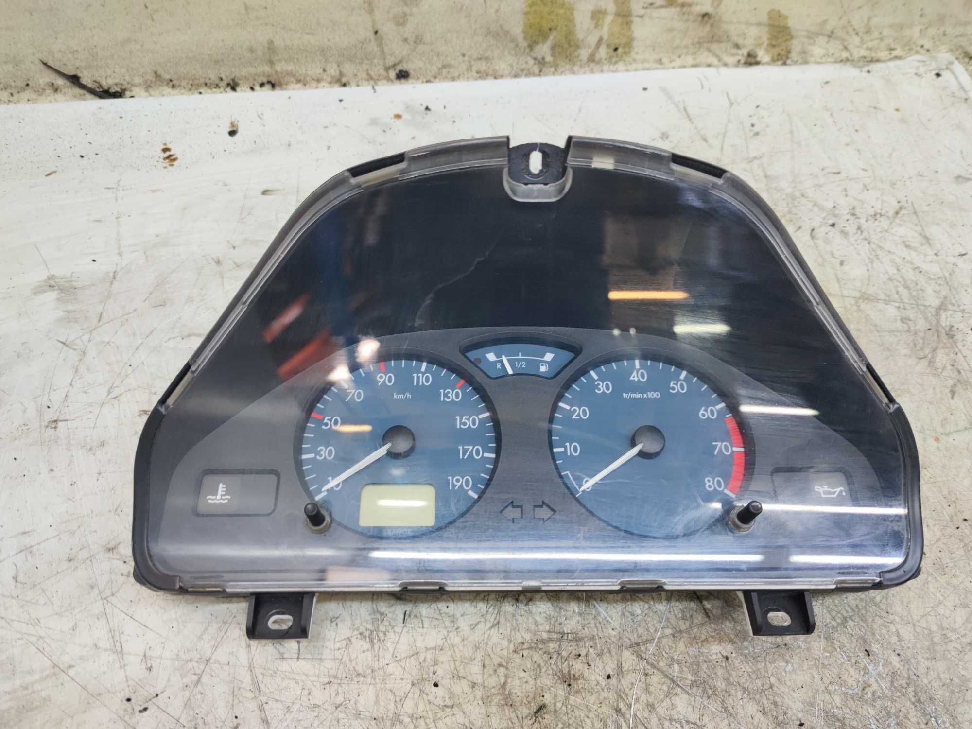 Citroen Saxo 1.1 Licznik Zegary Prędkościomierz