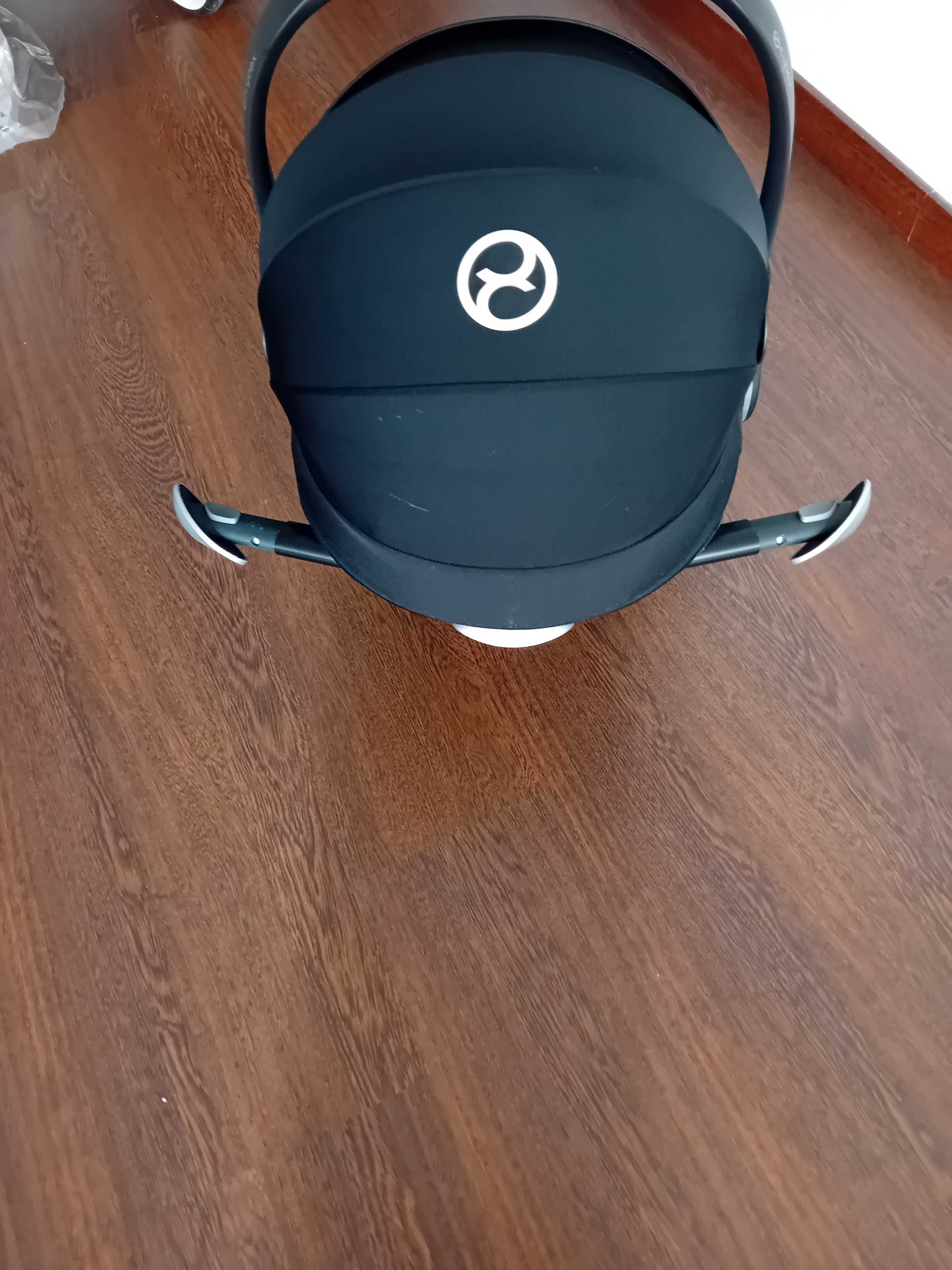 Babycoque e carrinho de passeio cybex