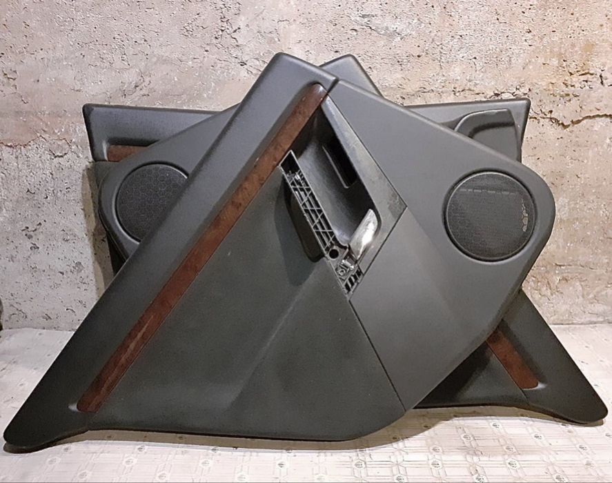 Сиденья вектра Ц 2003 седан передние/задние