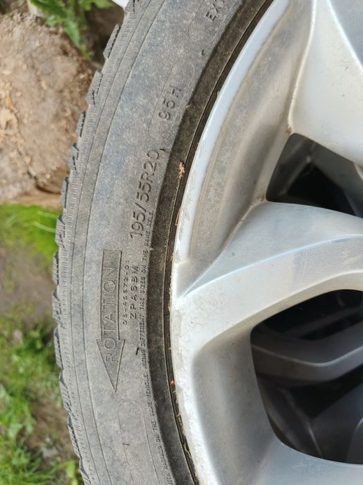 Диски/шини на Рено r20