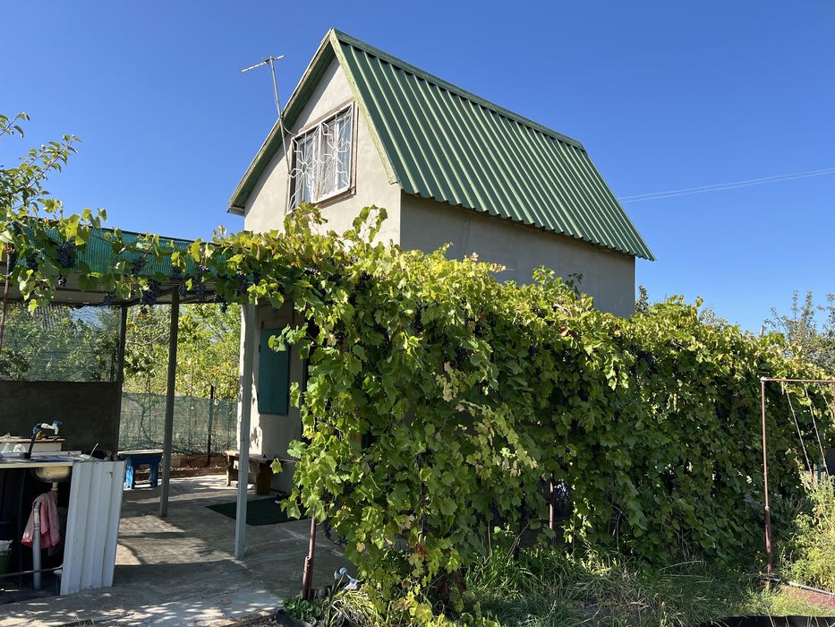 Дача в районі зарічного Вагоннік