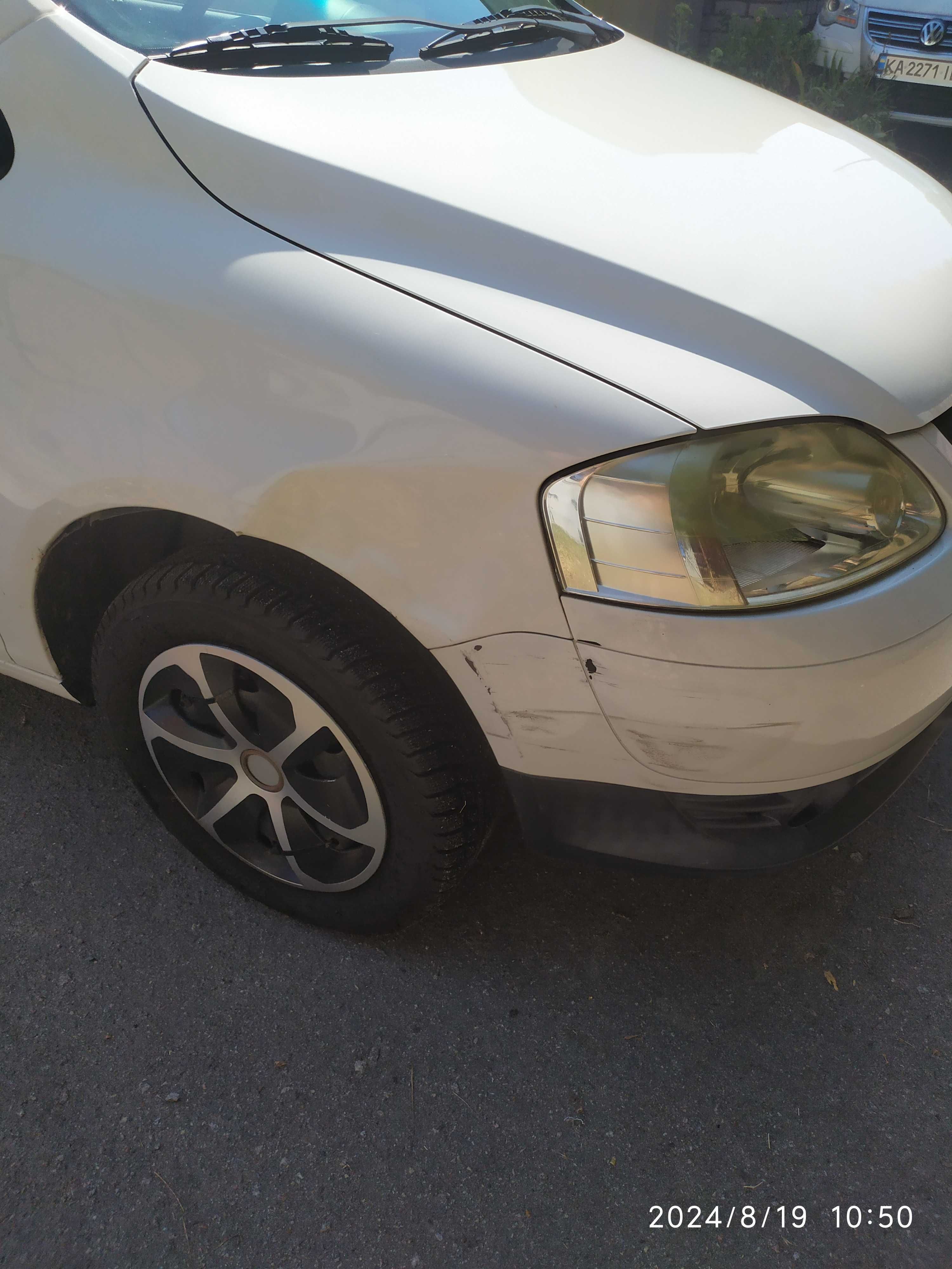 Авто VW Fox 2007р. 3700 дол.-торг.