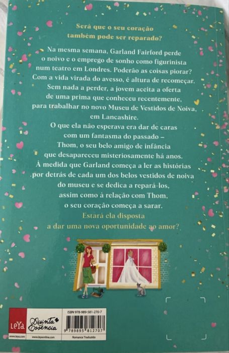 O museu dos cotrações partidos de Trisha Ashley