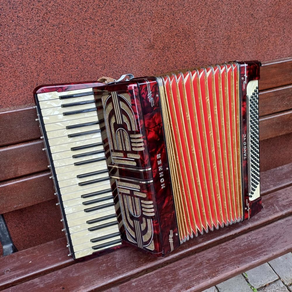 Akordeon hohner 120 basow