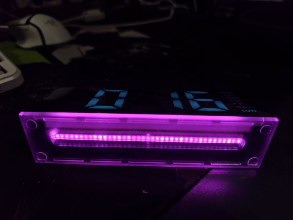 Настільний годинник