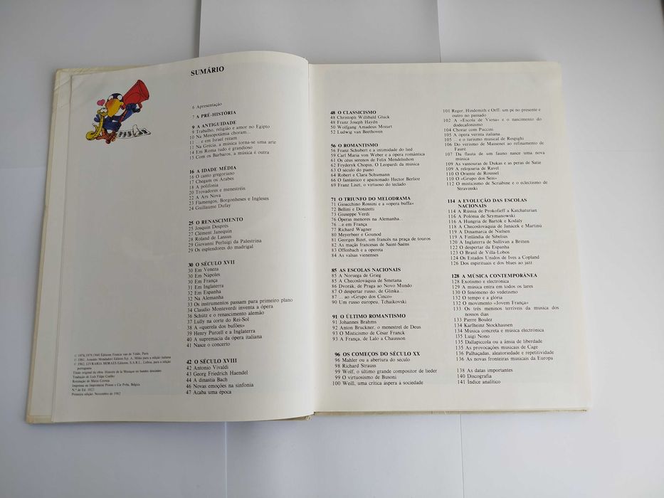 Escasso Livro de Banda Desenhada "História da Música em BD"