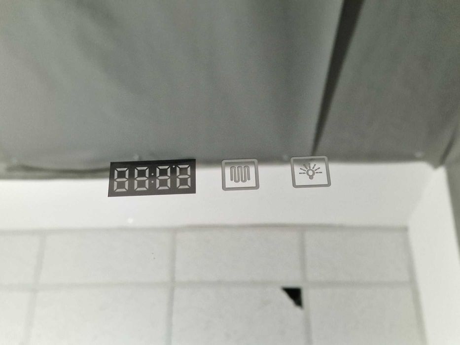 Lustro ścienne, nowe,  podświetlane, trzy kolory światła,