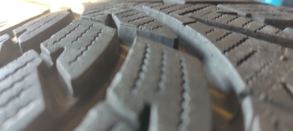 2 szt opon Nokian WR D3 195 60r15 88T