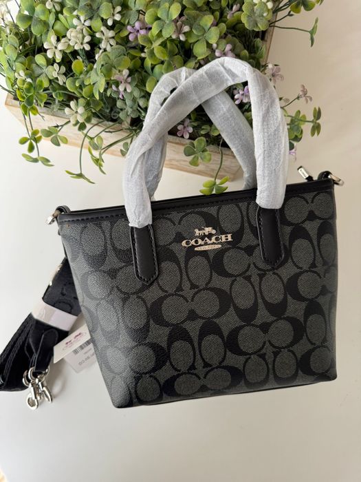 Mala Coach nova com etiqueta