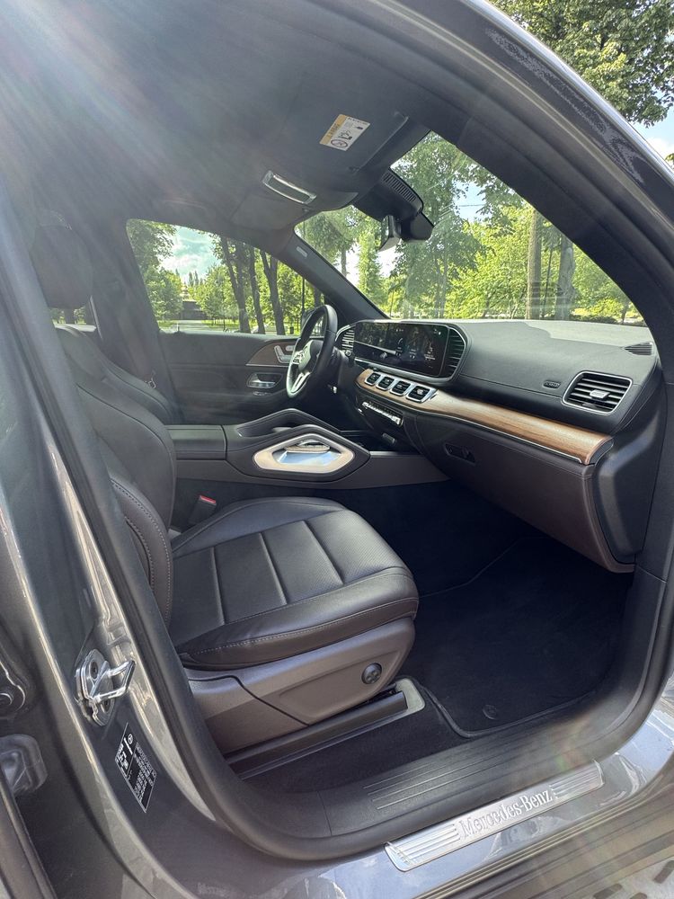 Продам Mercedes-Benz GLE300D 4 Matik