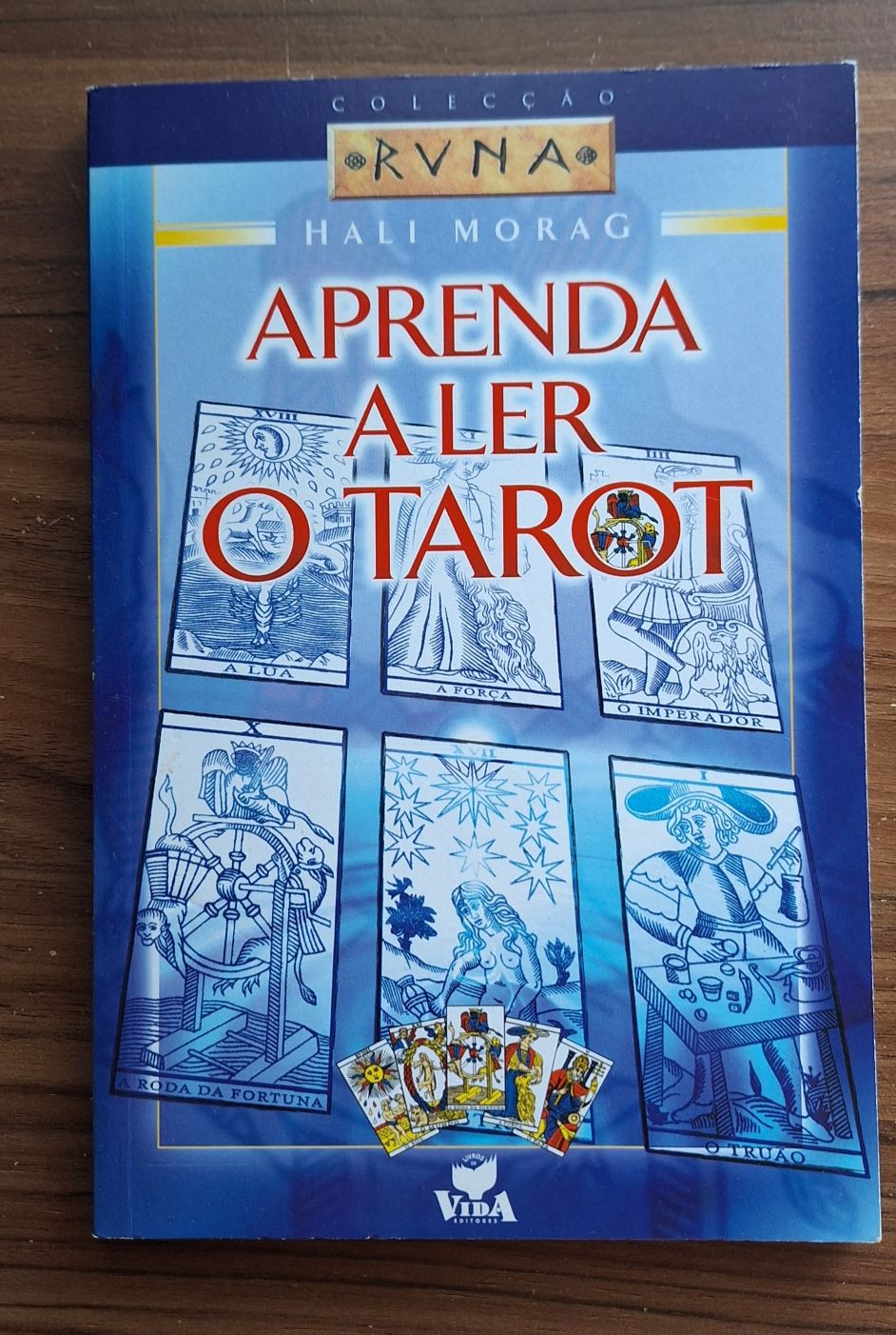 Aprenda a ler o tarot