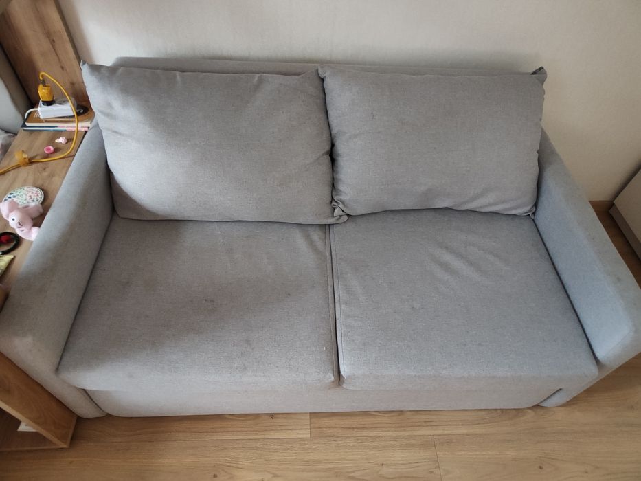 Диван - ліжко 145*200 см