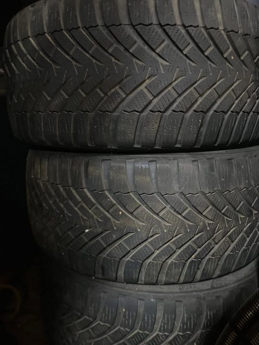 Sprzedam opony zimowe, używane  245/40/18 cena 700zl