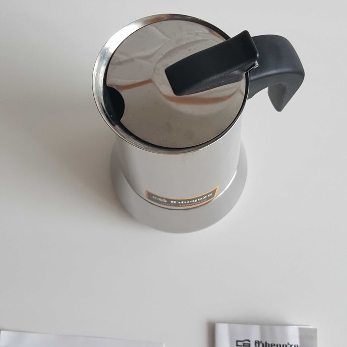 Cafeteira inducao 5 chavenas  nova