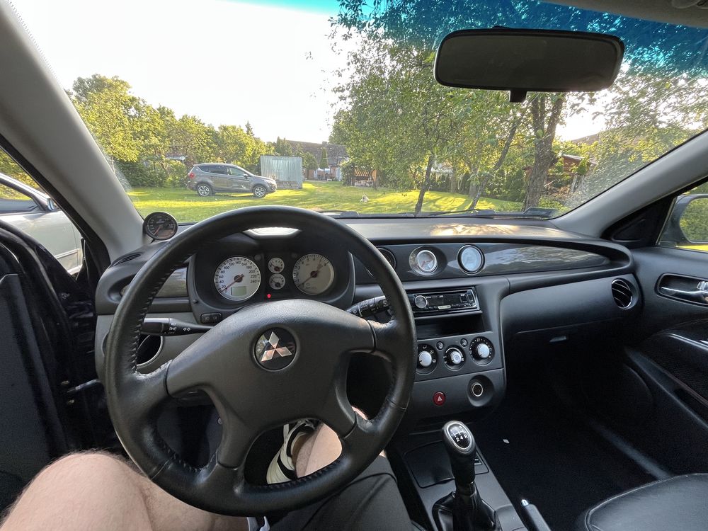 Mitsubishi Outlander 2.0T Lpg