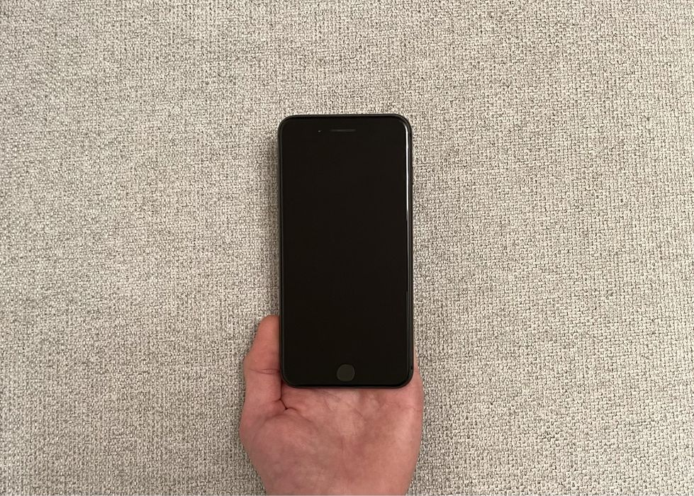 Хороший iPhone 8 PLUS - 64 гб - NEVERLOCK - 79% АКБ - SPACE GRAY
