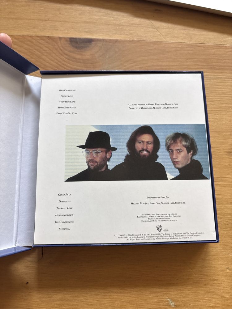 Caixa de Cds Bee Gees