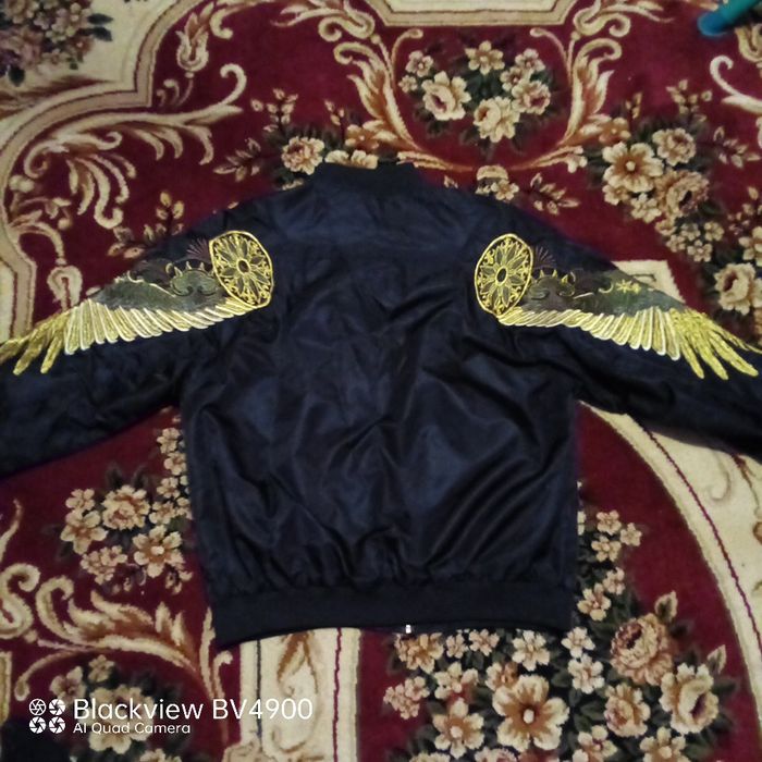 Бомпер куртка з крилами бомбезна!