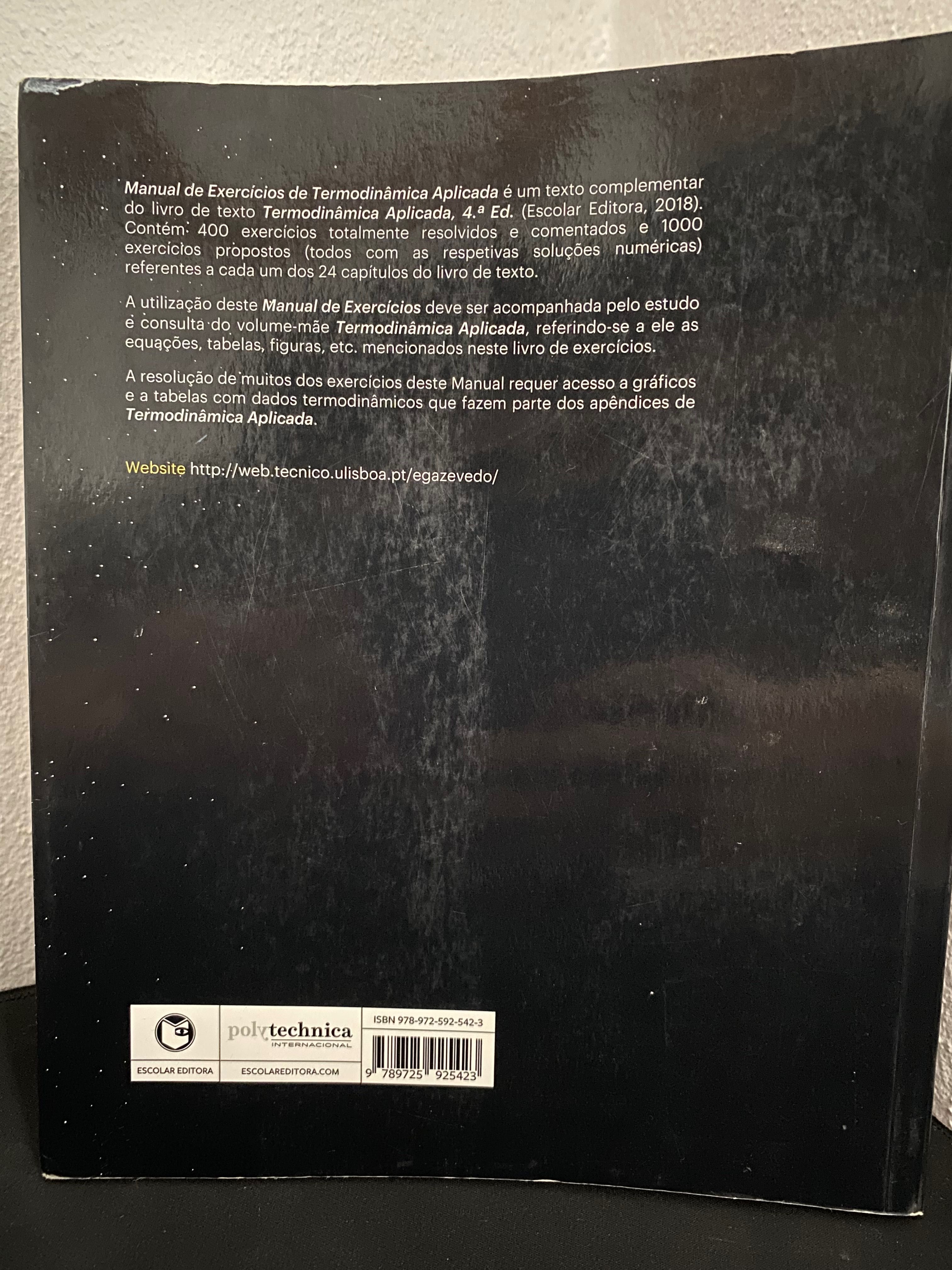 Vendo Manual de Exercícios de Termodinâmica Aplicada