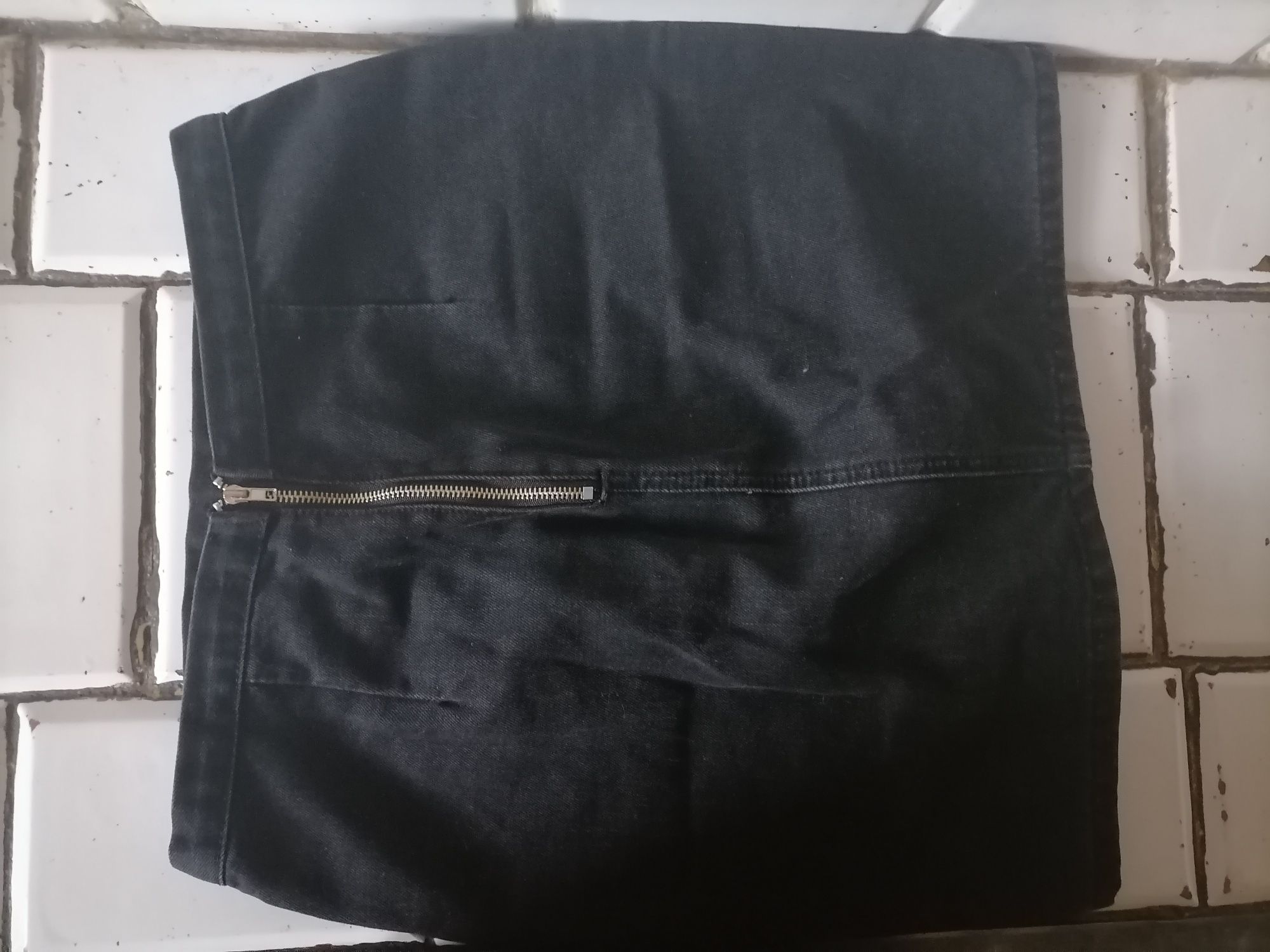 Spódniczka mini missguided jeansowa czarna goth/metal/alternatywa