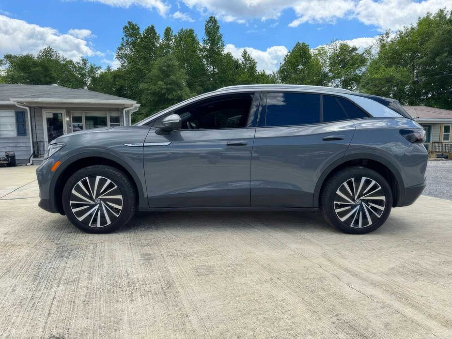 Volkswagen ID.4 Pro S Plus      2023