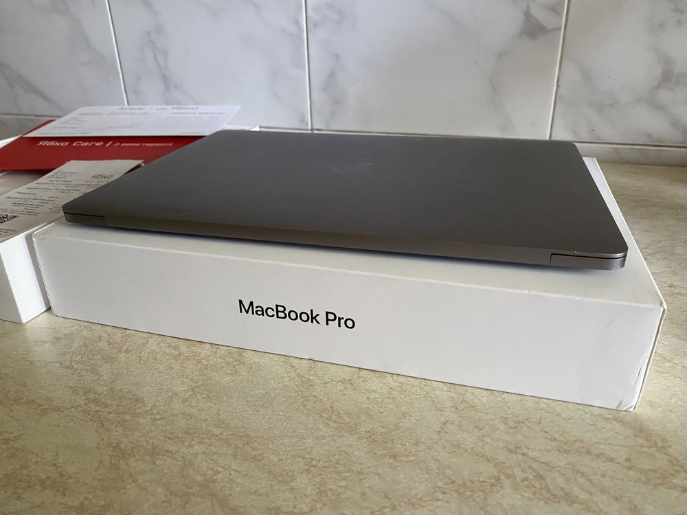 MacBook Pro 13, 2019г. Touch Bar, 8/256, комплект