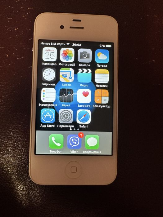 4 S IPhone телефон