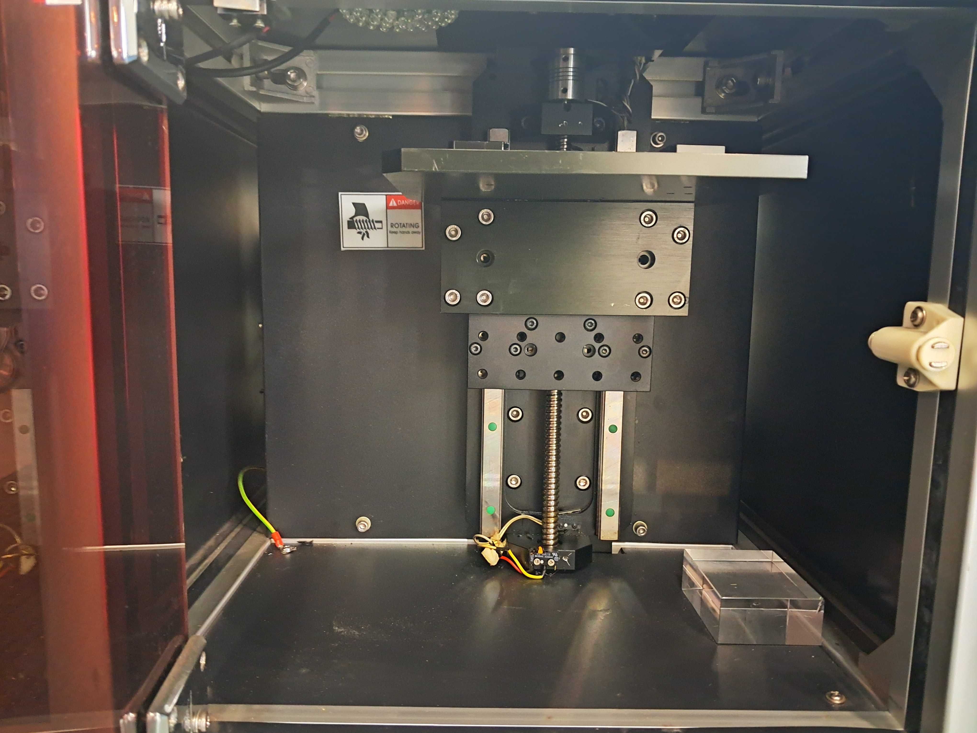Laser 3D YAG grawer - niesprawny