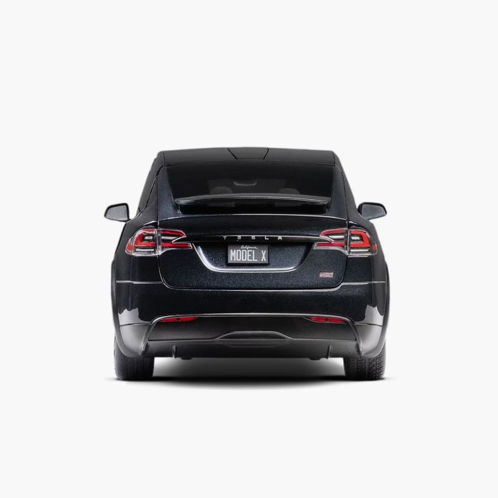 Лита модель Tesla model X